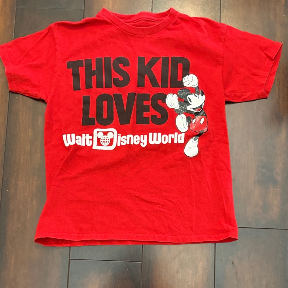 Disney Kid’s Red Tee with Mickey "This Kid Loves" Walt Disney World Graphic